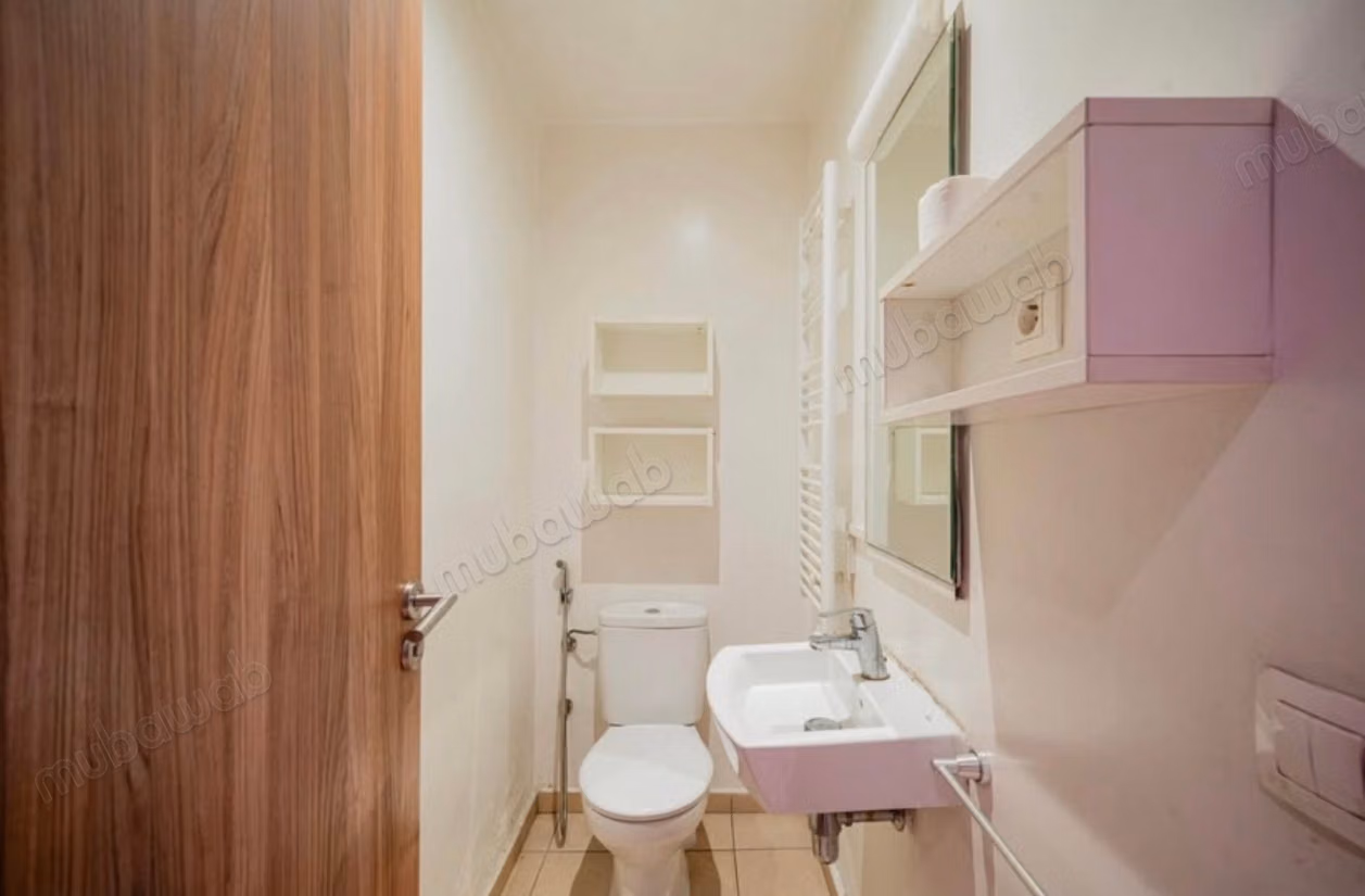 Appartement à louer à Roches Noires. 2 chambres agréables. Bien meublé