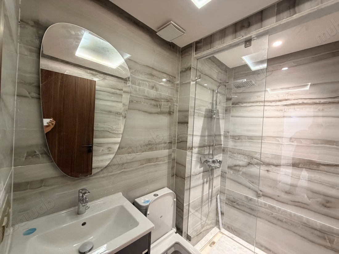 Vente d'un joli appartement au centre-ville de Fès. 2 chambres. Service de conciergerie disponible, climatisation générale