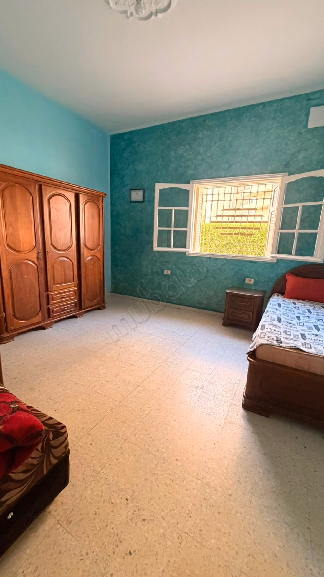 Maison de luxe à louer à Route sokra. 
2 pièces. 
Meublé