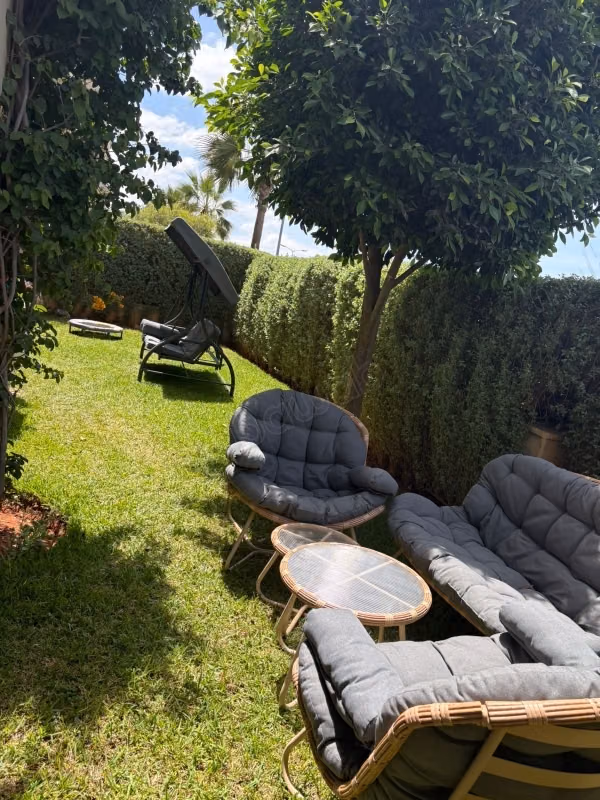 En la ciudad verde - Apartamento en la planta baja a precio estudiado
