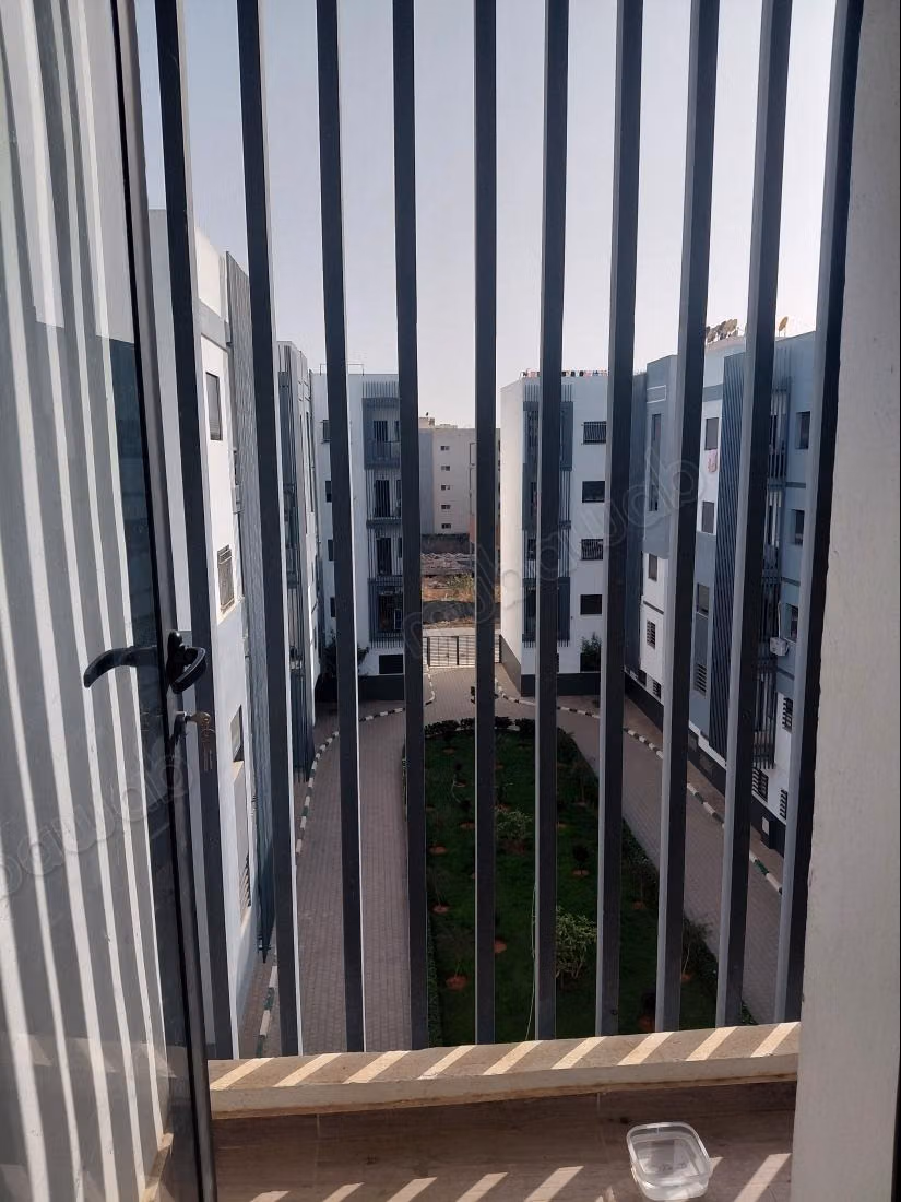 Appartamento arredato con 3 camere da letto in affitto