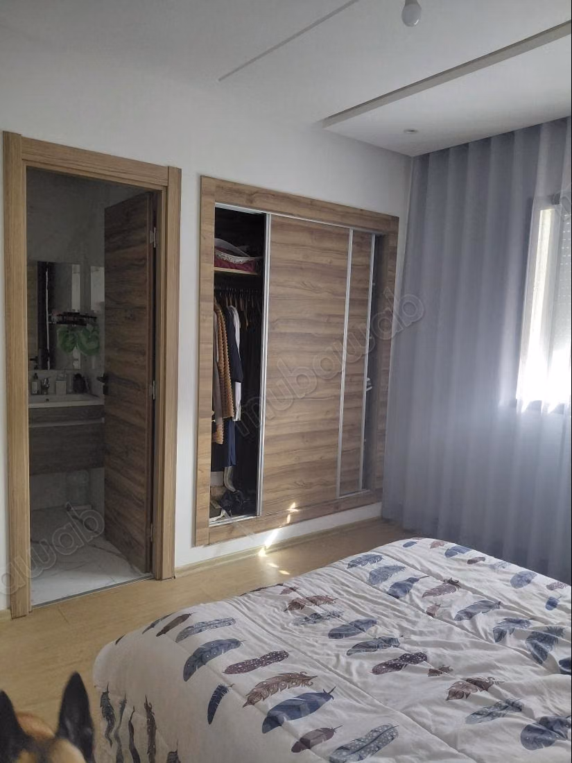 Appartamento arredato con 3 camere da letto in affitto