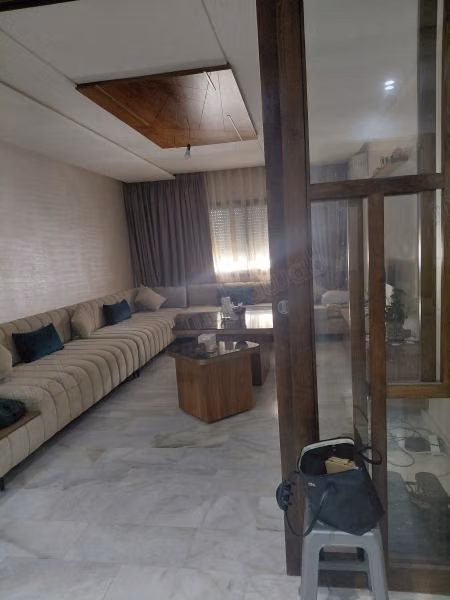 Appartamento arredato con 3 camere da letto in affitto