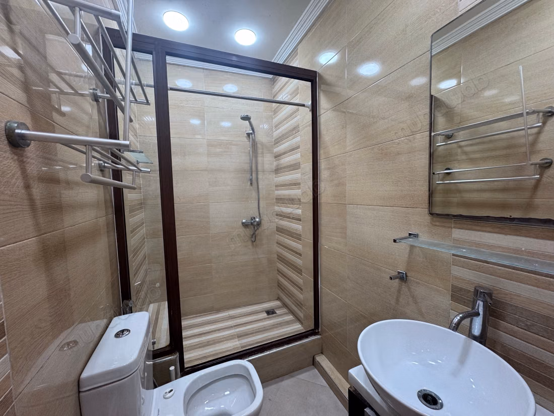 Appartement à vendre à Racine. 4 grandes pièces