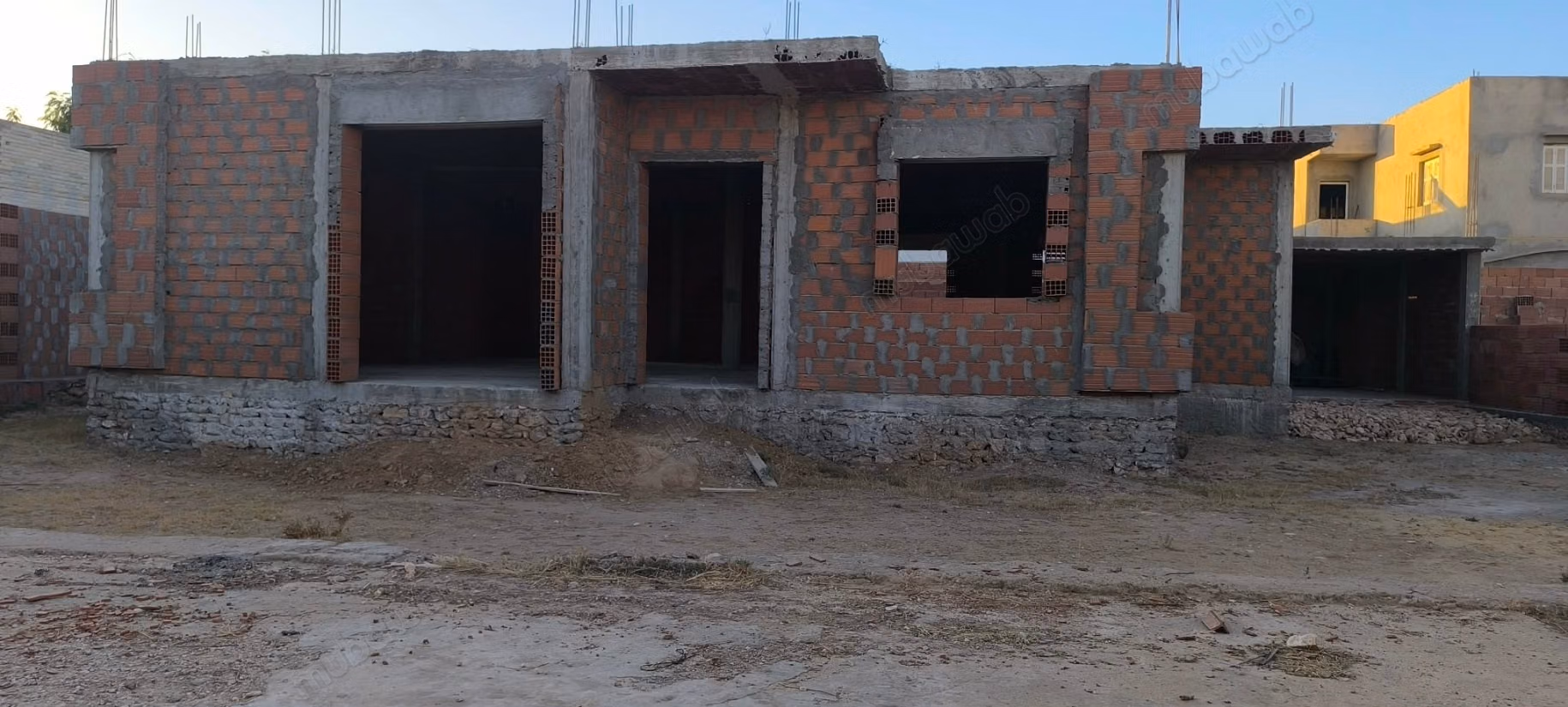 Karkas for sale, airport road km 7