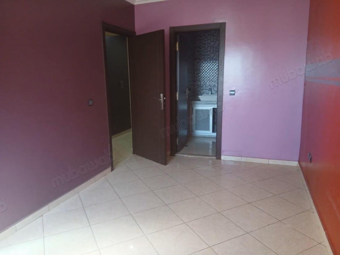 Superbe appartement au prix très bas à Casablanca