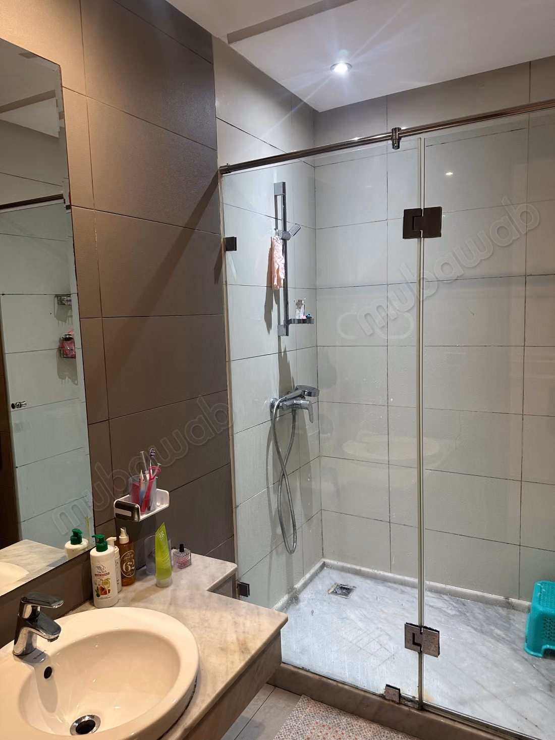 Impresionante apartamento en venta en Riyad. 3 habitaciones agradables. Ventanas de doble acristalamiento y calefacción central