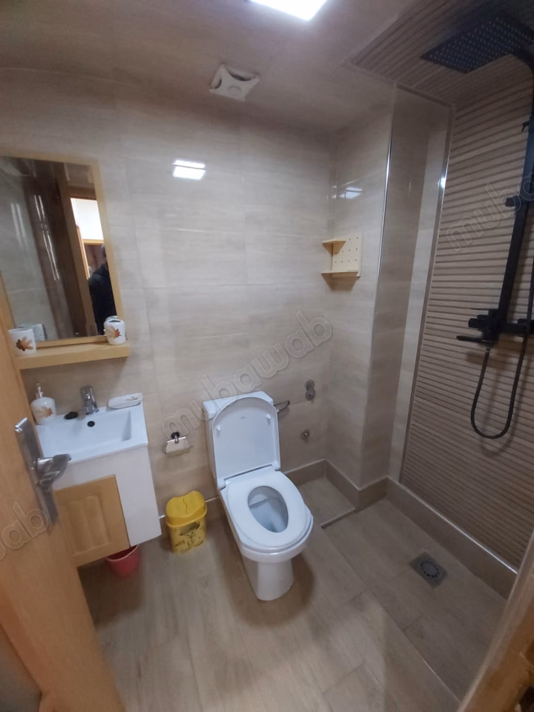 Appartements à louer à Azrou. Superficie 70 m². Antenne parabolique et Porte blindée