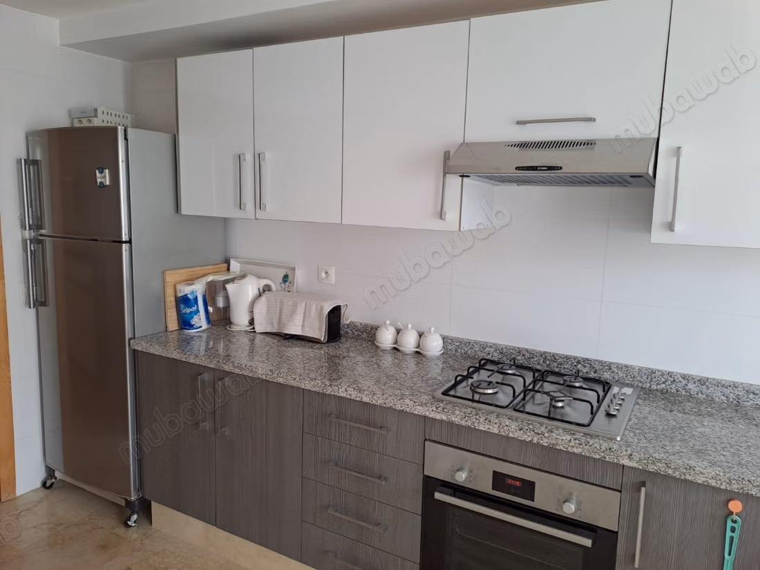 Mooie appartement te huur in El Menzeh. 3 aangename slaapkamers. Goed gemeubileerd