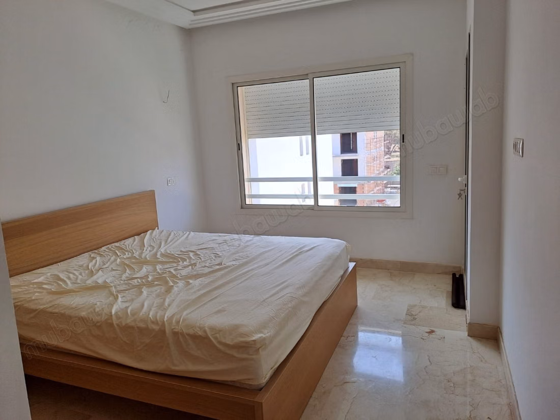 Mooie appartement te huur in El Menzeh. 3 aangename slaapkamers. Goed gemeubileerd