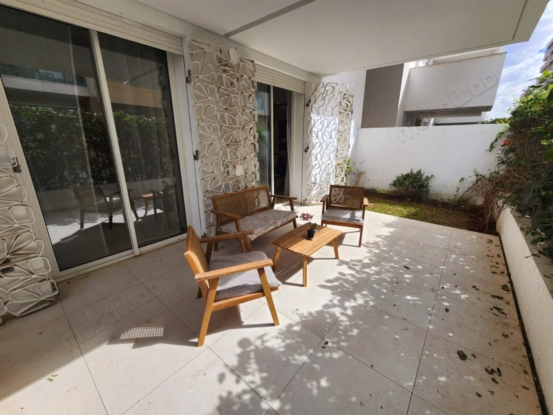 Modern Studio for Rent in CFC