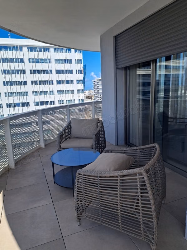 Appartamento Nuovo in Affitto / CFC