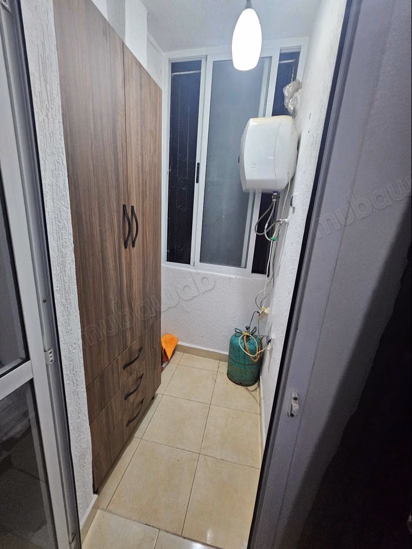 Location d'un appartement à Mesnana. 2 belles chambres. Meublé