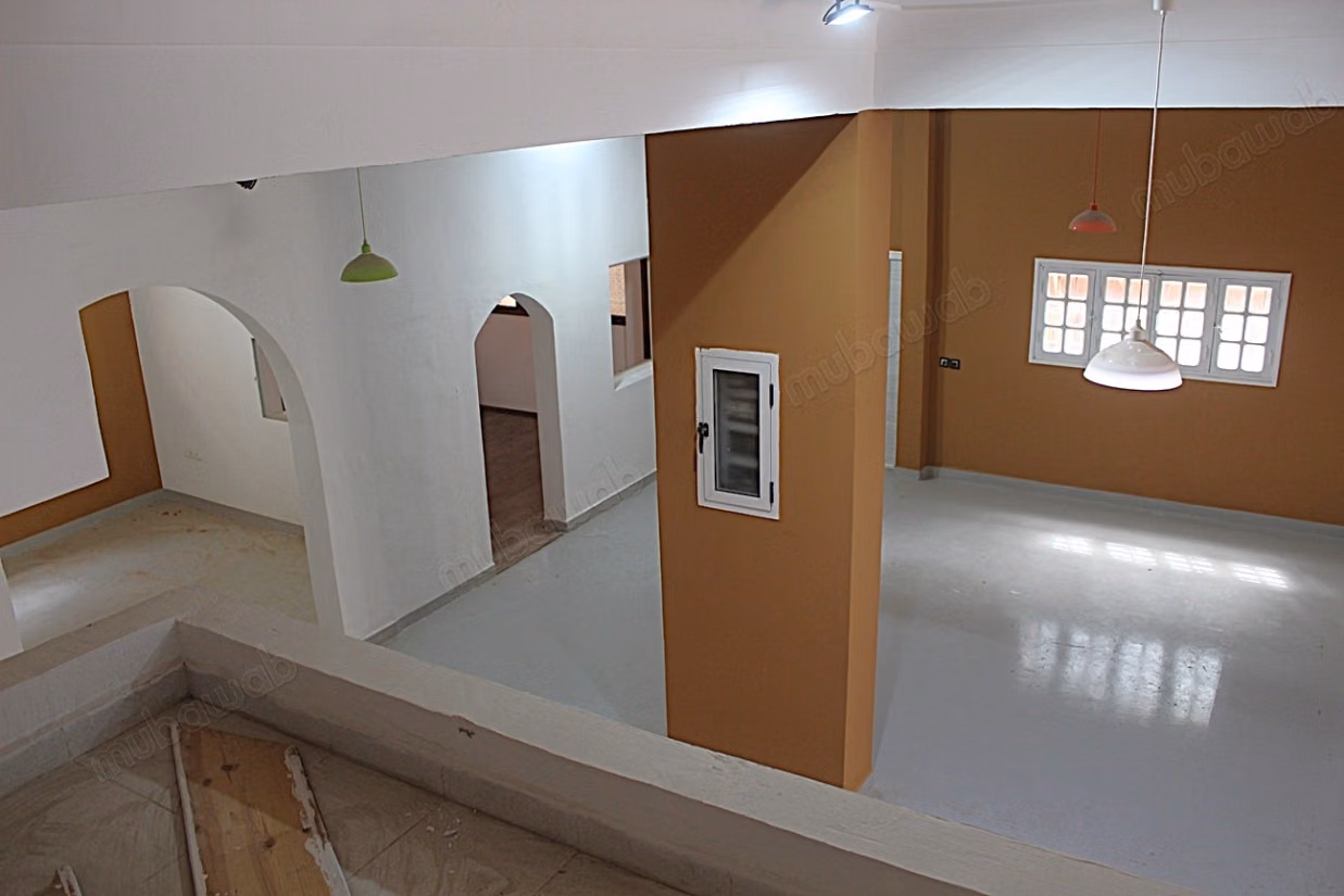 Magasin avec local a Louer a Sidi Ghanem
