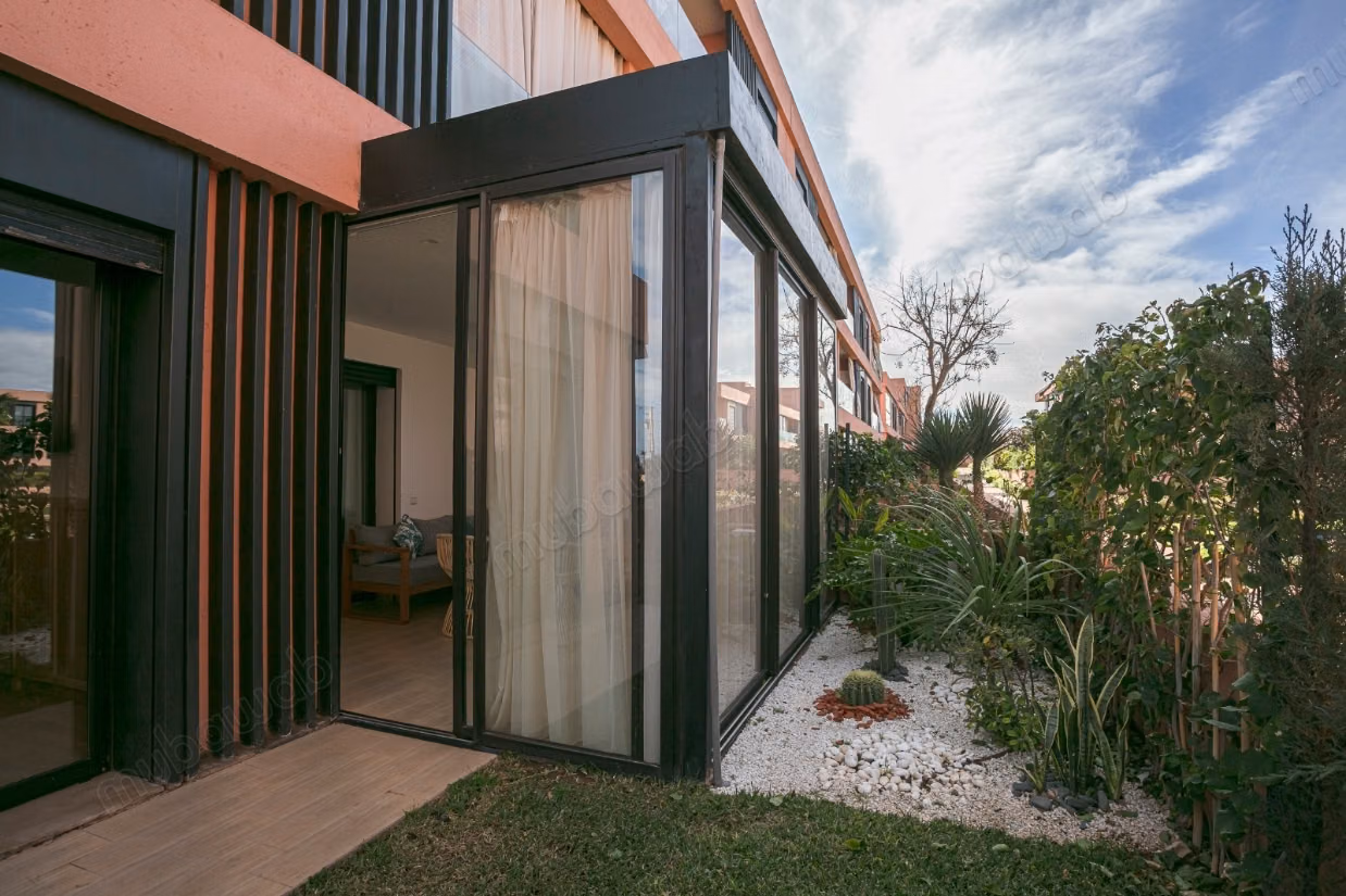 Prachtig appartement met tuin