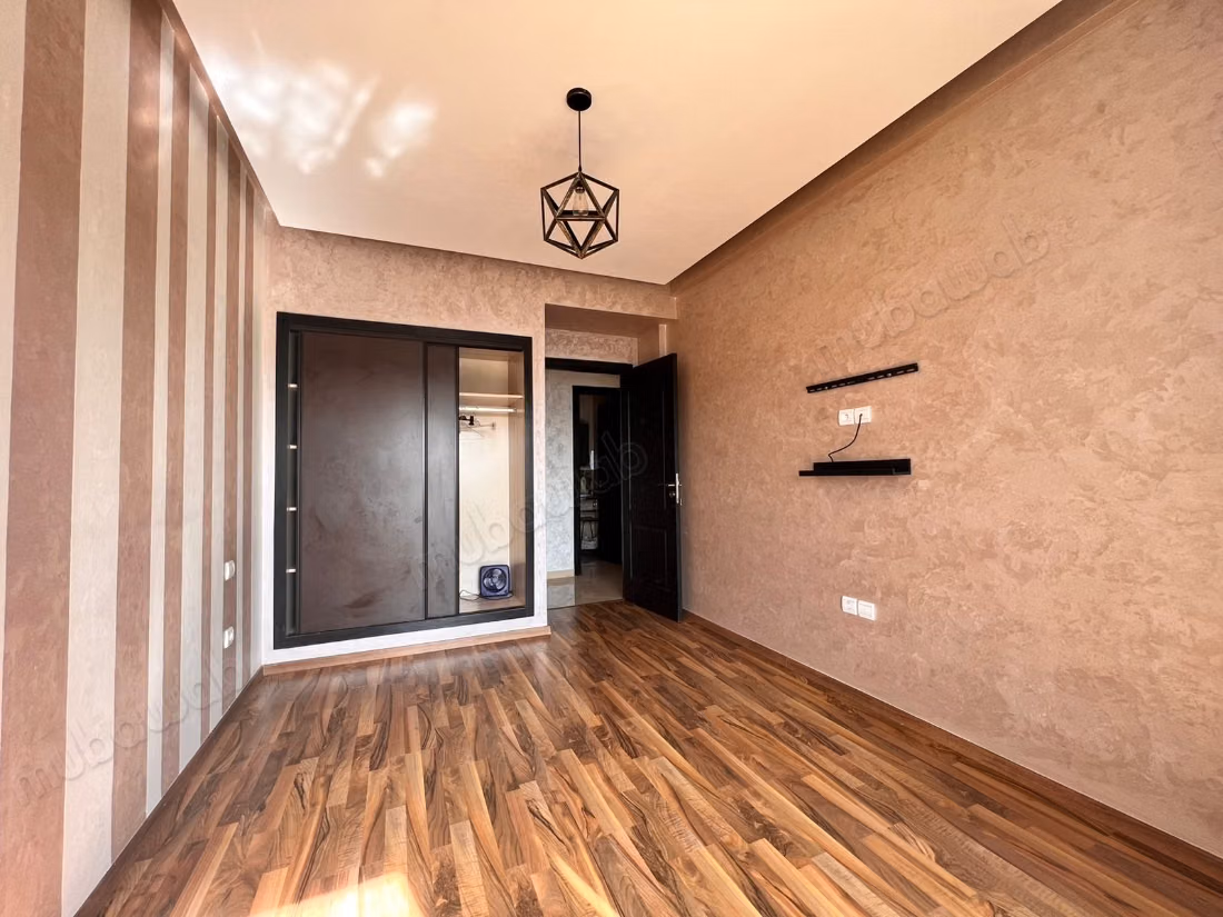 Dar Bouazza: rental of a beautiful empty apartment