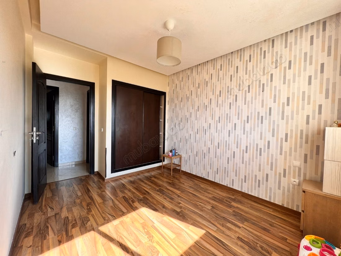 Dar Bouazza: rental of a beautiful empty apartment