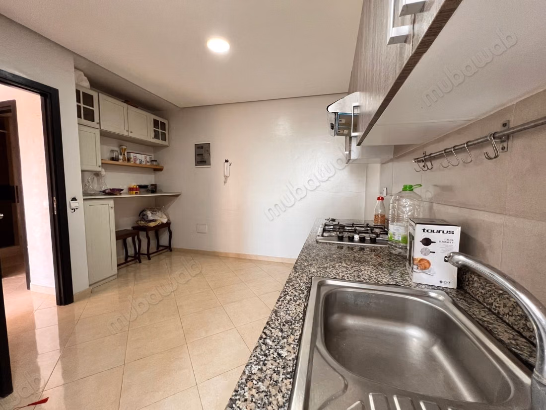Dar Bouazza: rental of a beautiful empty apartment