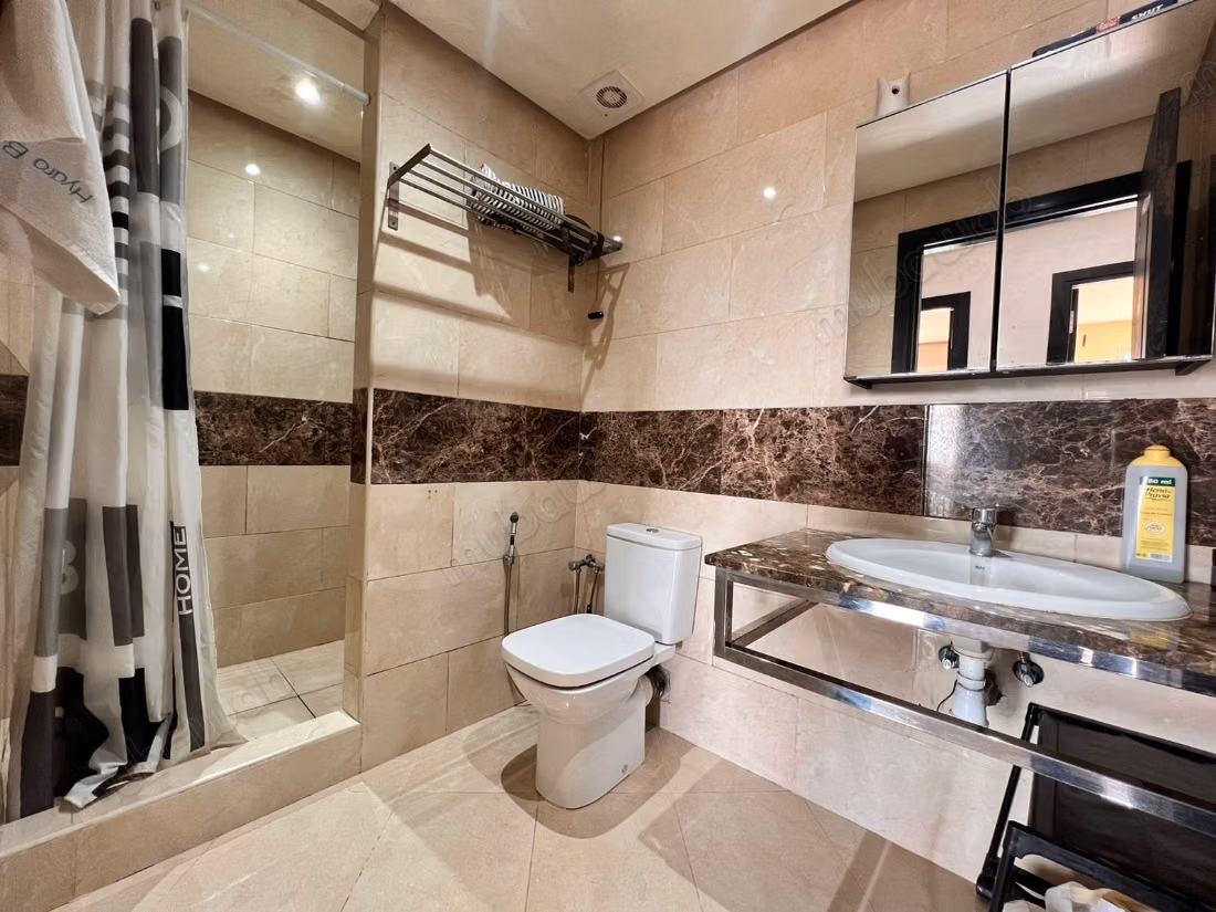 Dar Bouazza: rental of a beautiful empty apartment