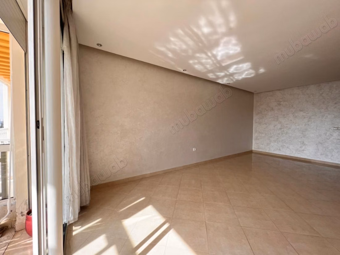 Dar Bouazza: rental of a beautiful empty apartment