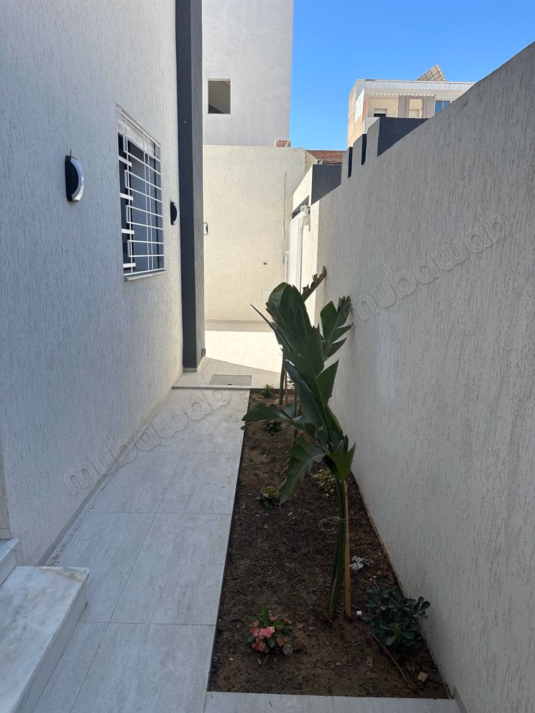 Vendita di villa di lusso a Hammam Sousse. 5 belle camere. Finestre a doppio vetro e riscaldamento centrale
