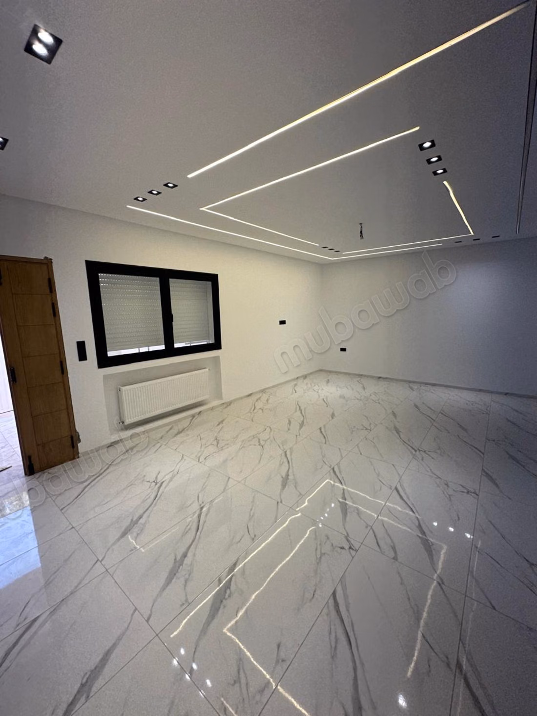 Vendita di villa di lusso a Hammam Sousse. 5 belle camere. Finestre a doppio vetro e riscaldamento centrale