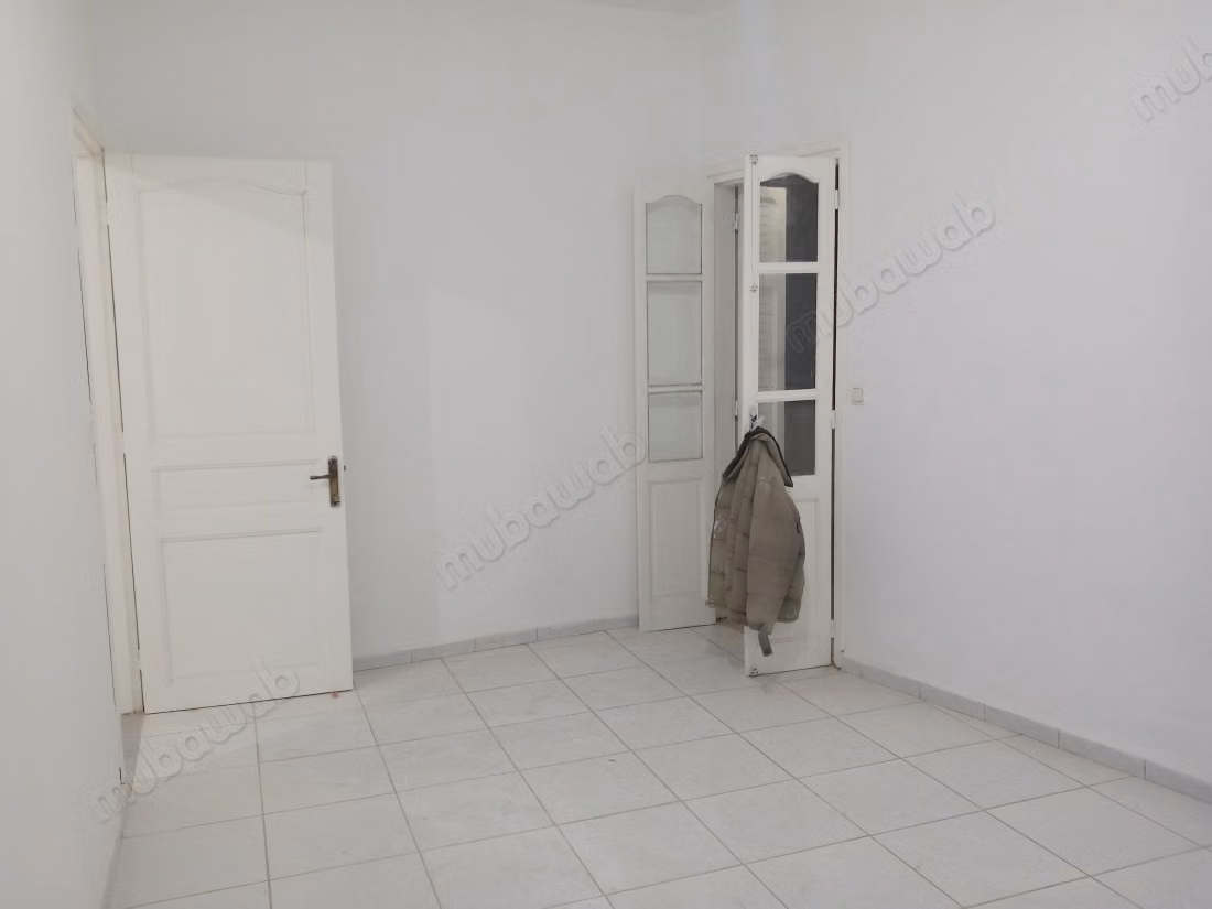 A louer un étage de villa s2 entrée indépendante