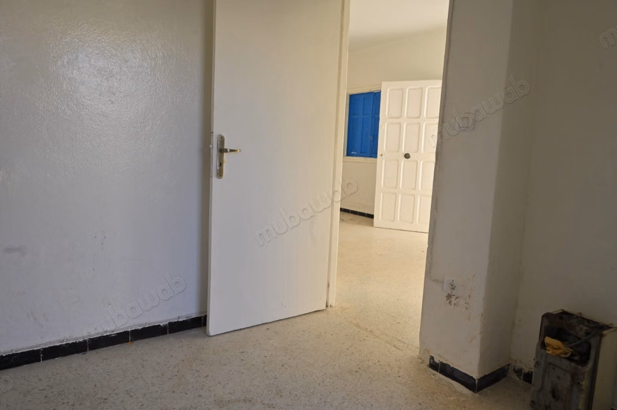 House for sale in Jbal Elkhawi La Marsa. And garden