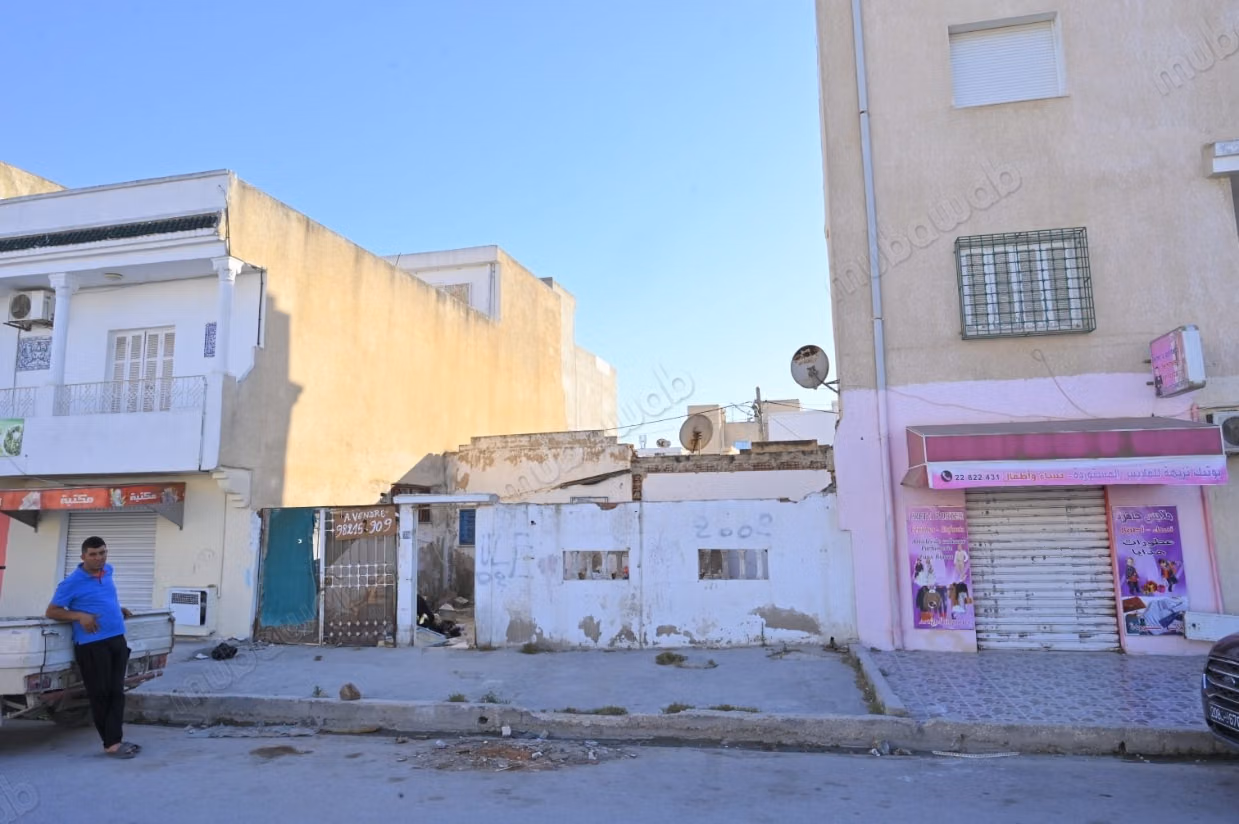House for sale in Jbal Elkhawi La Marsa. And garden