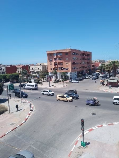 شقة للإيجار ب حي الأمل. 2 قطع رائعة. مفروشة