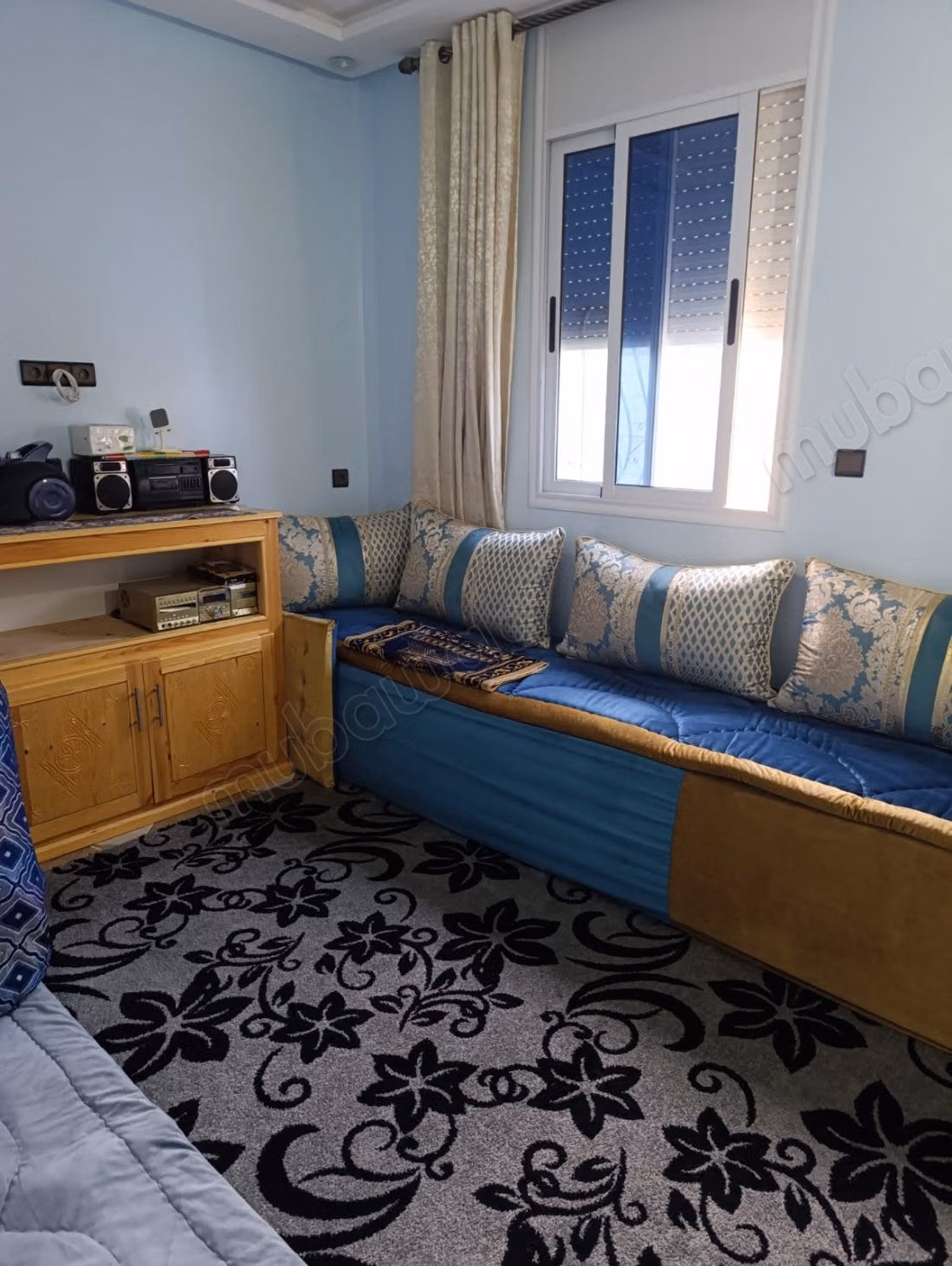Trouvez votre maison à acheter à Aourir. 
19 pièces. Meublé