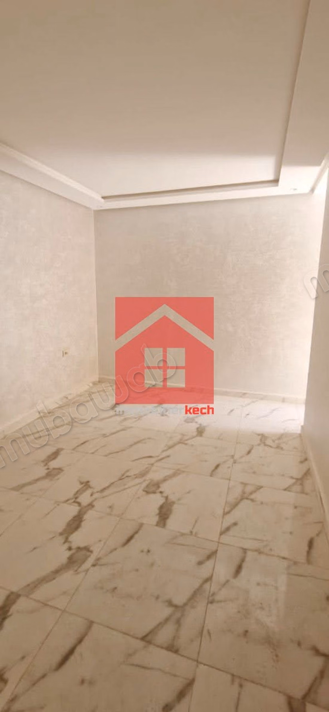 Nieuwe Appartement met 3 Slaapkamers en 2 Balkons