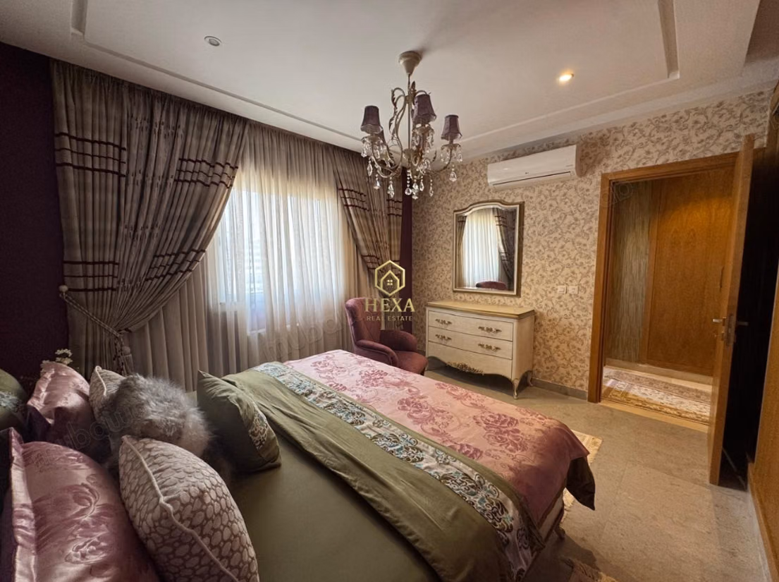 For Sale a 230 m² S3 at Jardins De Carthage