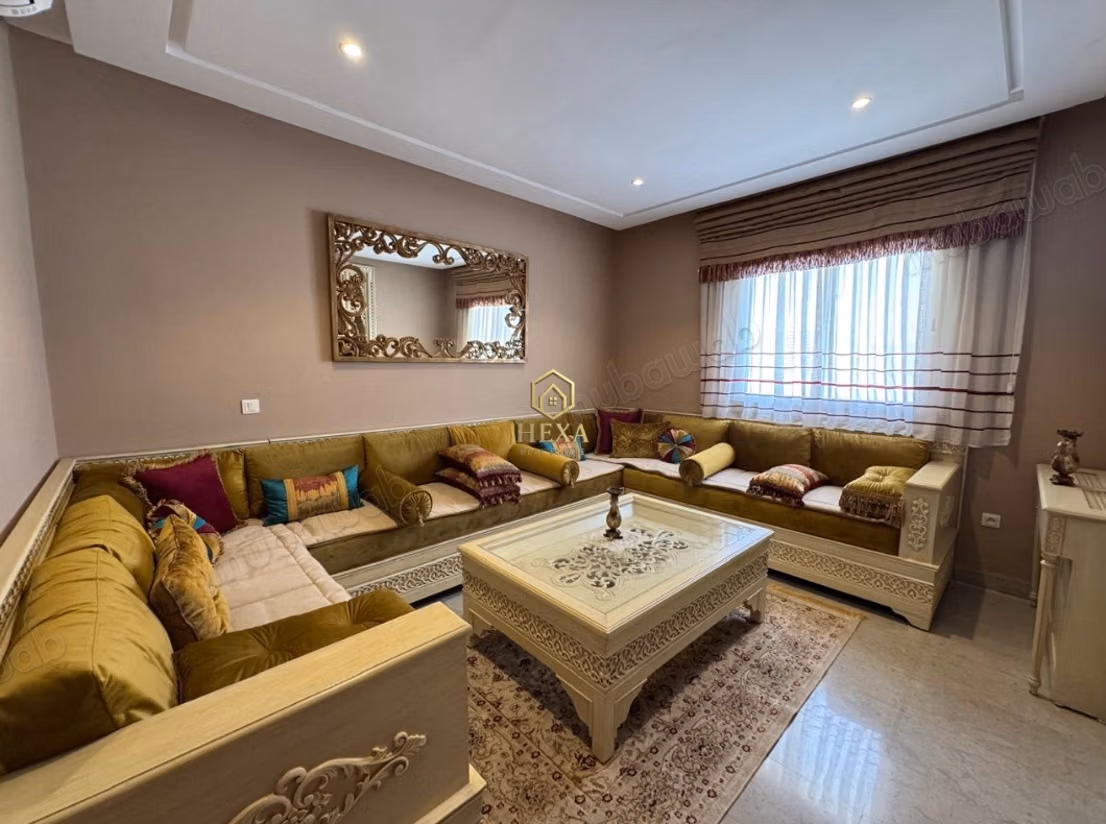 For Sale a 230 m² S3 at Jardins De Carthage