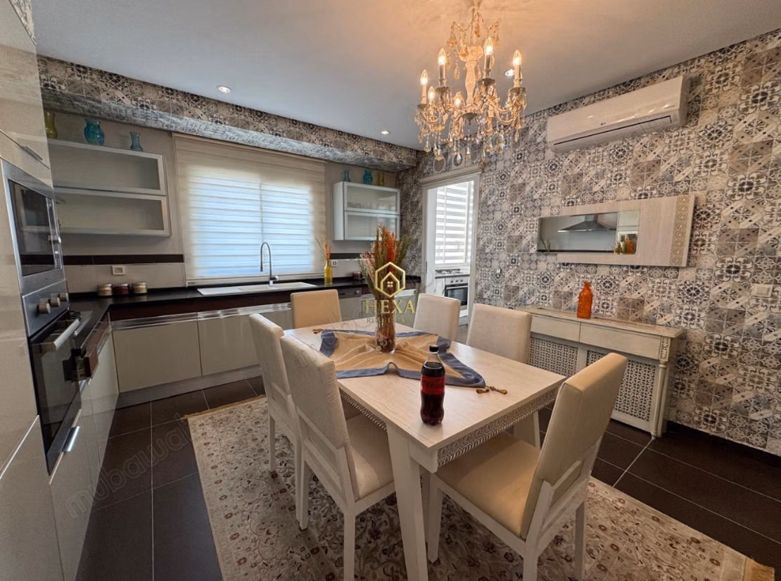 For Sale a 230 m² S3 at Jardins De Carthage