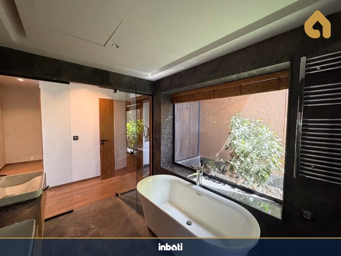 Luxury villa with pool and unobstructed golf view