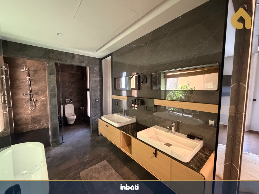 Luxury villa with pool and unobstructed golf view