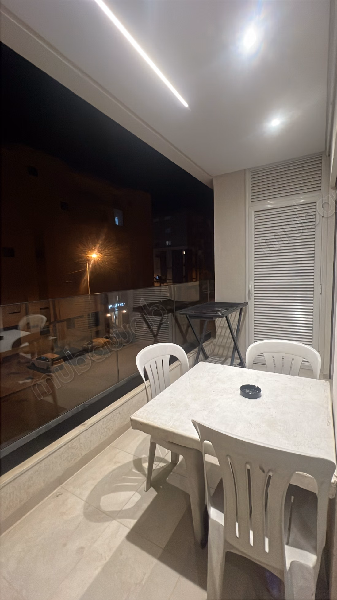 Seasonal rental in Sahloul. Area of 67 m². Double glazing and central heating