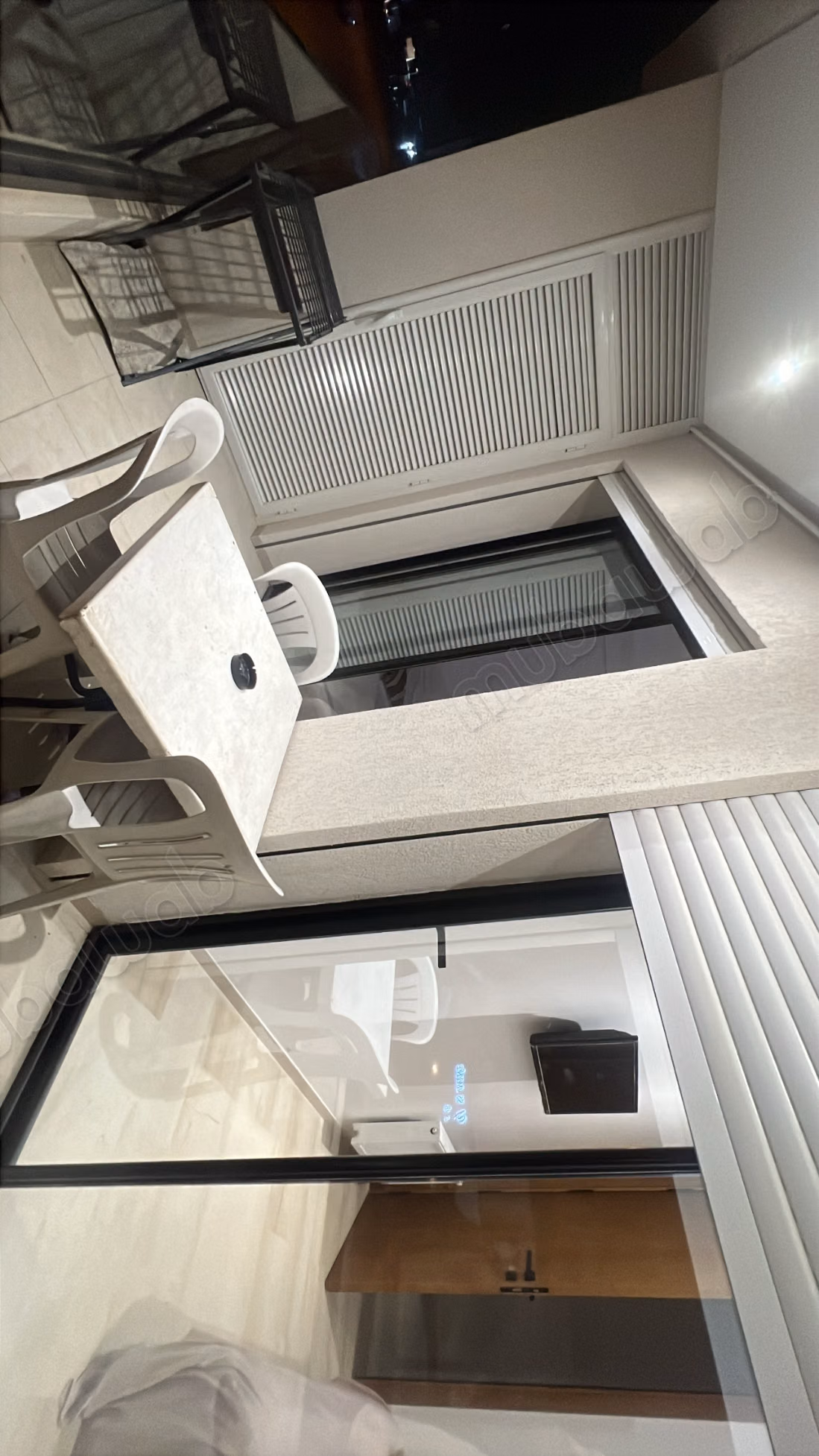 Seasonal rental in Sahloul. Area of 67 m². Double glazing and central heating