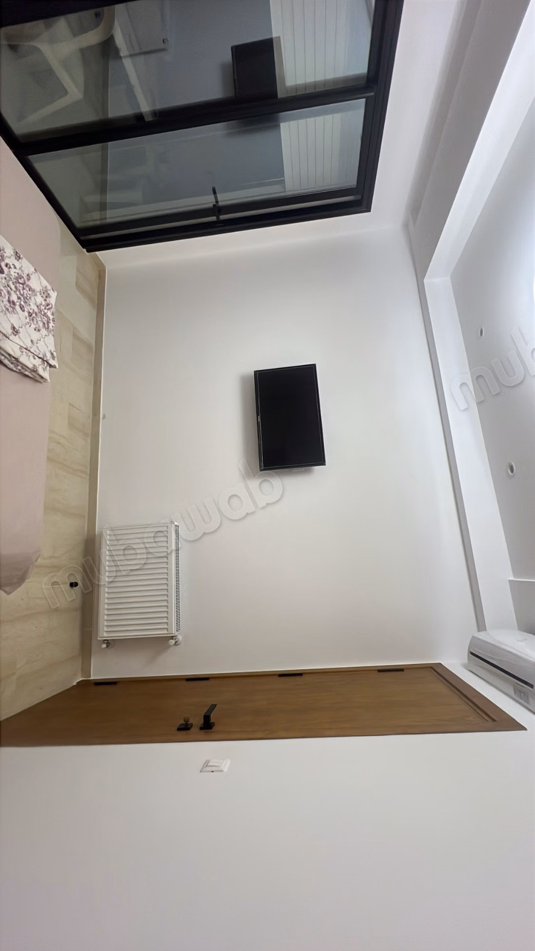 Seasonal rental in Sahloul. Area of 67 m². Double glazing and central heating