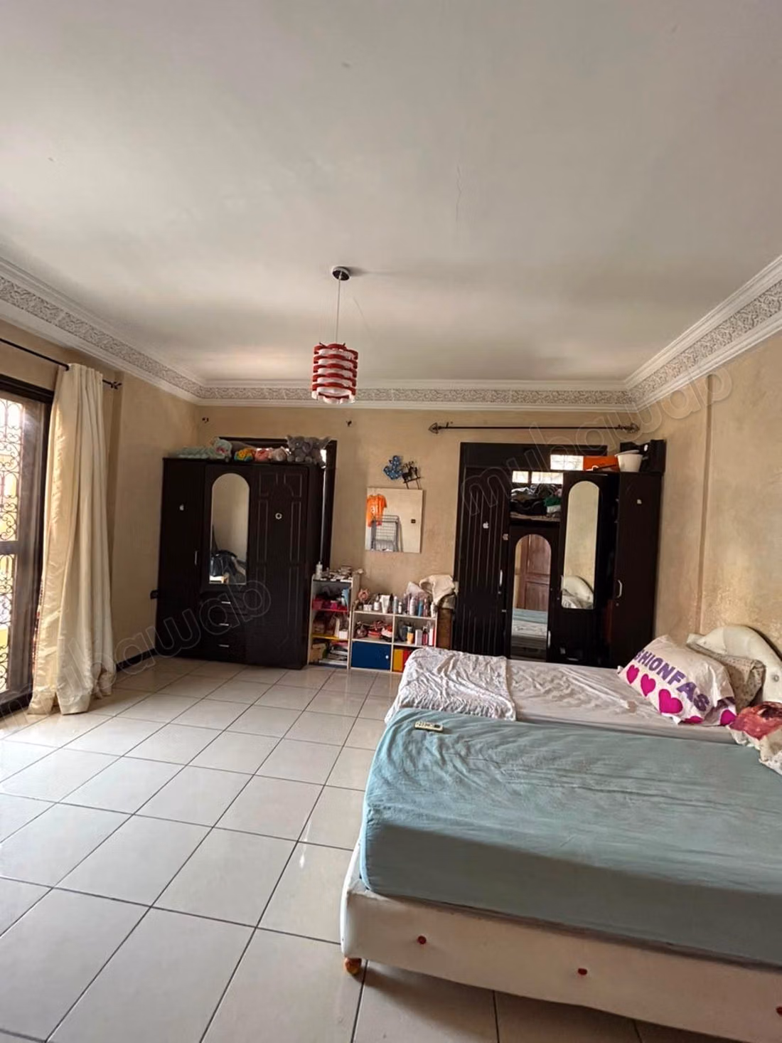 Un immeuble en vente 
Izdihar — 3