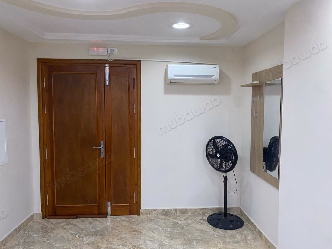 Villa de luxe à vendre. Surface totale 531 m². Bien meublé