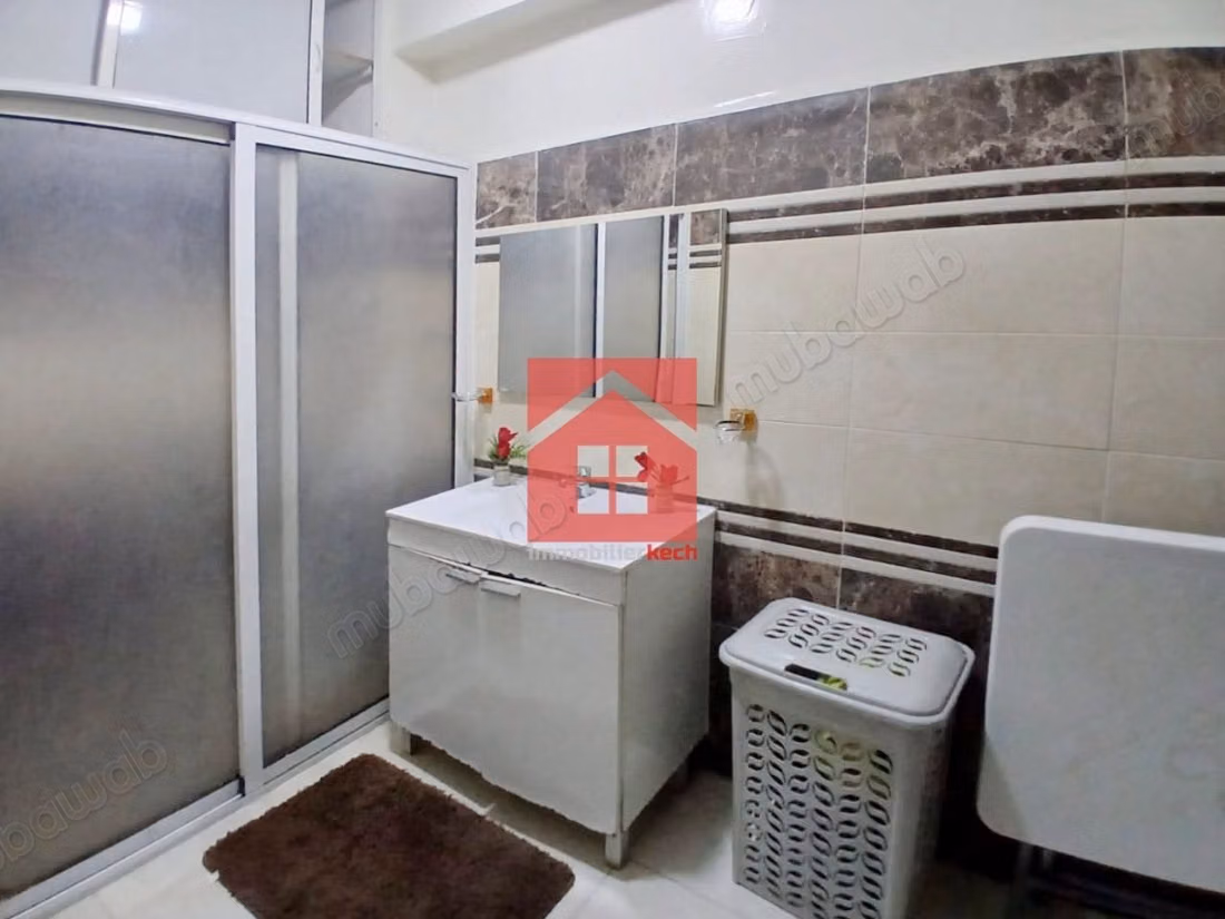 Gemeubileerd Appartement met Balkon in Mabrouka