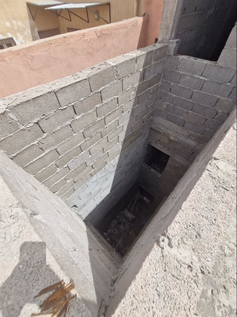 Très beau riad à vendre à Bab Aylan.
Surface de 60 m²