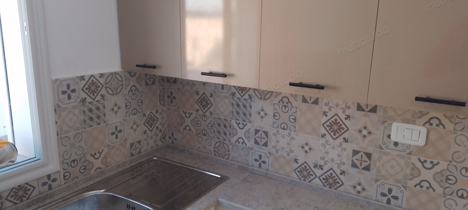 A Menzah 5. Studio 35 m² double vitrage climatisé