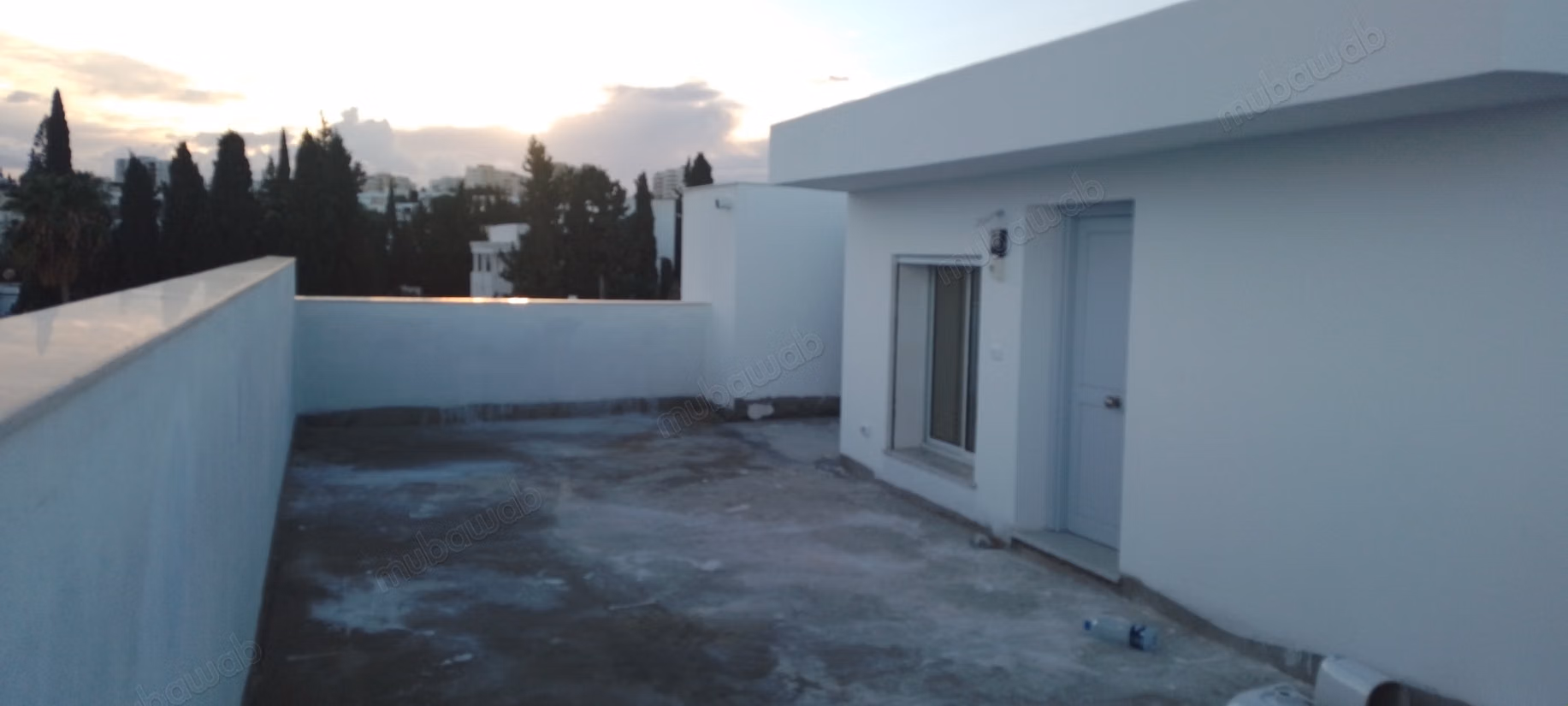 A Menzah 5. Studio 35 m² double vitrage climatisé