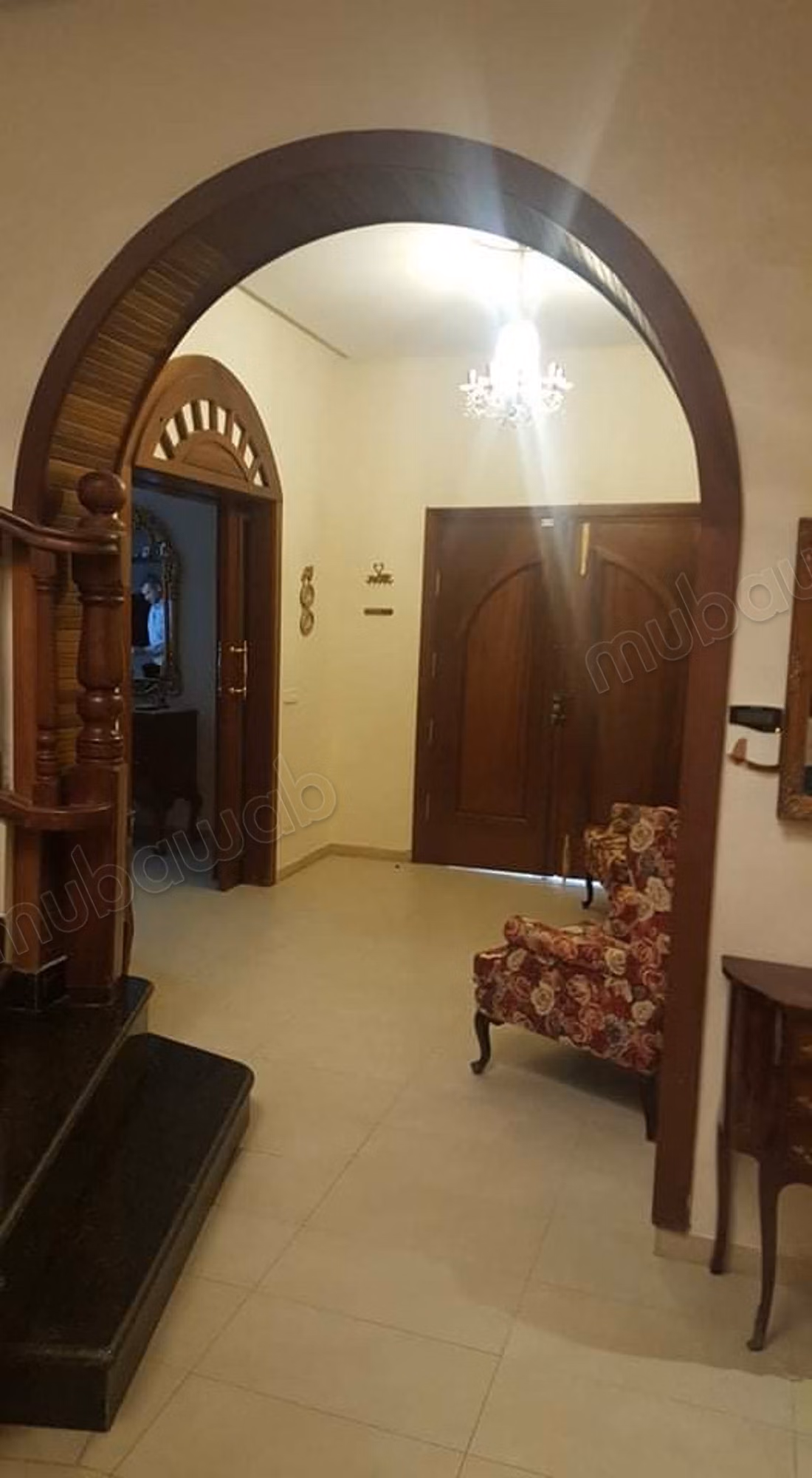 Mini castle for rent in El Manar 2. 8 comfortable rooms. Furnished