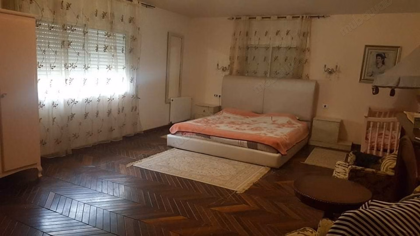 Mini castle for rent in El Manar 2. 8 comfortable rooms. Furnished