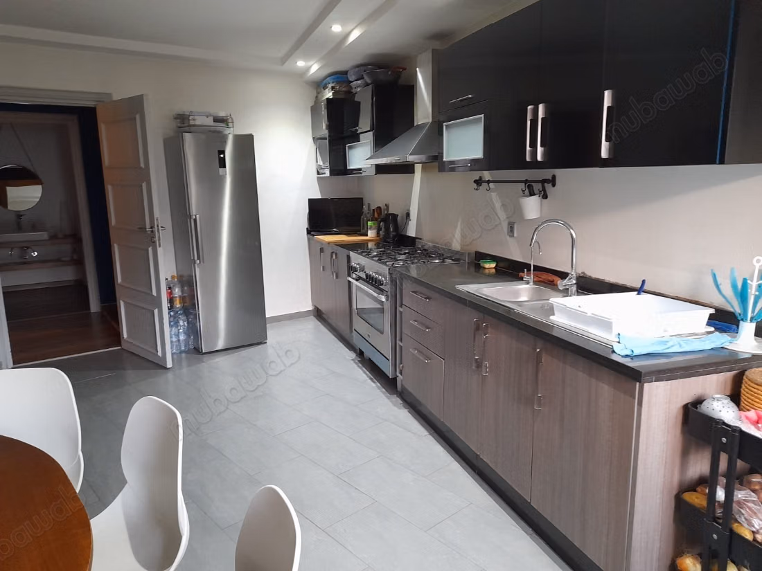 A vendre Appartement 195m2 Aindiab