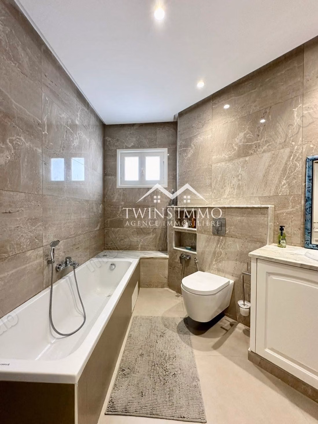 Superb apartment for rent in Ain Zaghouan North. Area of 110 m². Well furnished